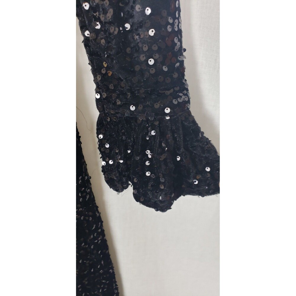 Aarika Velvet Dress L Black Sequined Mesh  Peplum Hem Holiday Christmas New Year - Picture 3 of 9